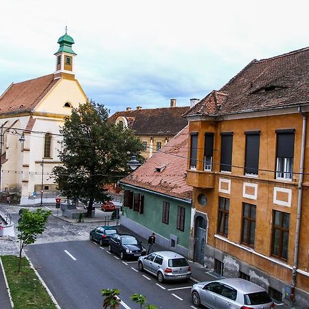 Historical Studio Appartement Sibiu Buitenkant foto